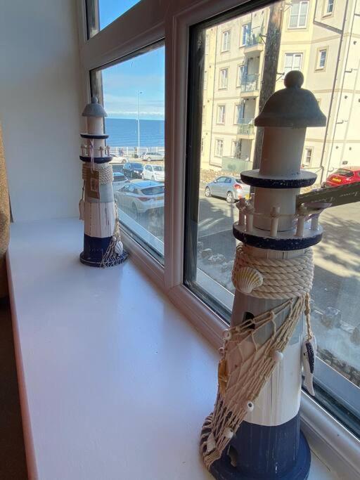 Luxury Modern 1Bed Sea View Apartment Rhôs-on-Sea Exterior foto